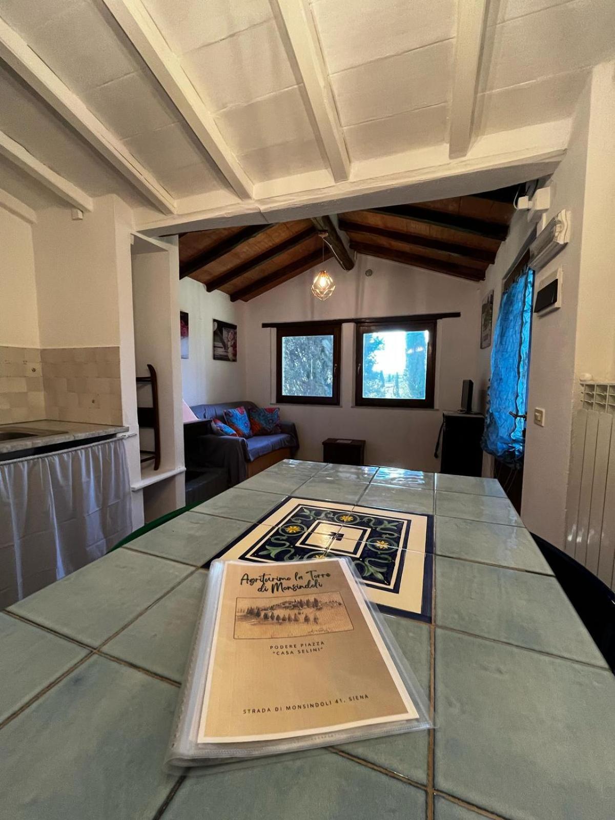 Agriturismo La Torre Di Monsindoli 시에나 외부 사진